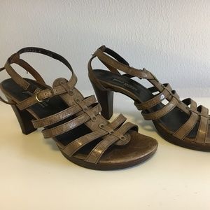 Paul Green 7.5 US (5 Austria) brown leather gladiator heels